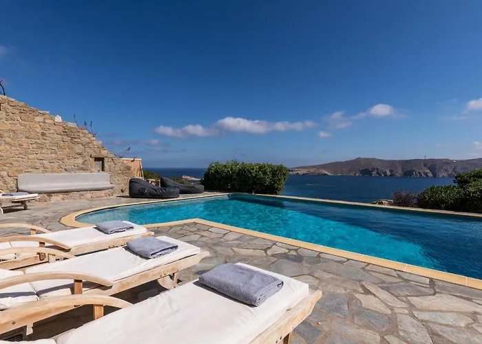 Summer Mood Agios Sostis (Mykonos)